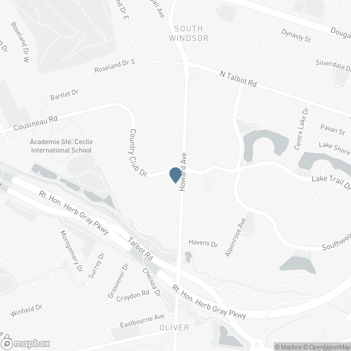 425 COUNTRY CLUB DRIVE, Windsor, Ontario N9G 3G9
